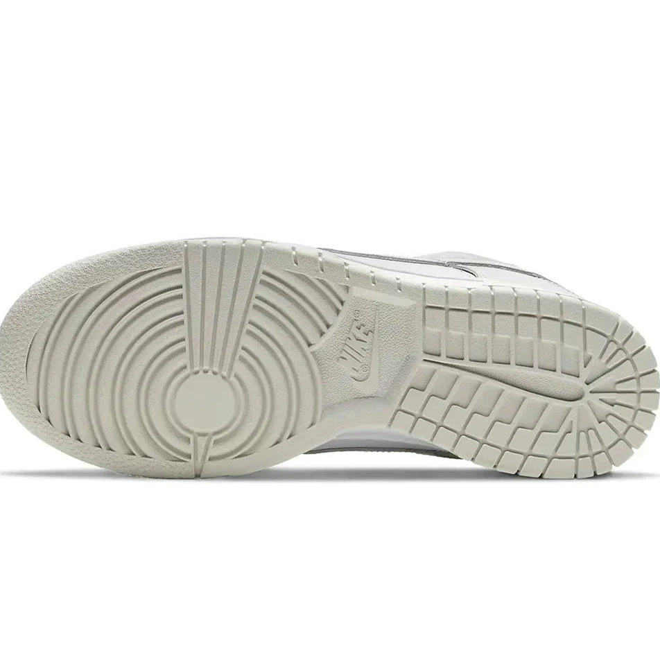 Photon Dust Nike Low Dunk W 0731